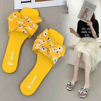 Dış Kadın Sandalet 2023 Yaz Yeni Kore Versiyonu Moda Çiçek İlmek Burnu açık Düz Zarif Kadın Terlik 4
