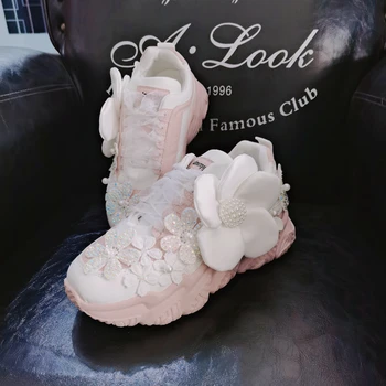 Kadın Ayakkabı platform ayakkabılar El yapımı Beyaz İnci Çiçek Sneakers Tenis Kadın Bahar Sonbahar Tasarımcı spor ayakkabı