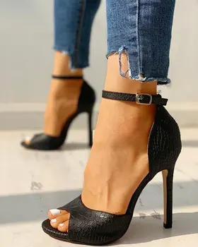 Kadın Sandalet 2022 Yaz Moda Balık Ağzı Sandalet Kadın Toka Kayış Stilettos Kadın Artı Boyutu Seksi Kapalı Ayak Sandalet