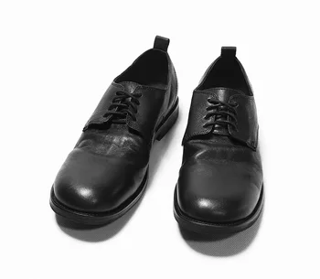 Lüks Erkek deri ayakkabı Erkekler Ofis Elbise Klasik Tarzı Kahverengi Siyah Lace Up Oxford Ayakkabı Erkekler