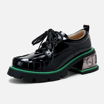 Yeni Stil Moda Patent Deri Kalın Topuk kadın Dantel-up İngiliz Renk Eşleştirme Taban Yüksek Topuklu Ayakkabı Loafer'lar
